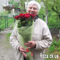 11 roses in the grid - Photo 4
