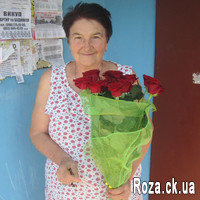 11 roses in the grid - Photo 5