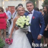 Bouquet of 25 beautiful white roses - Photo 1