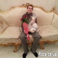3 red roses - Photo 2