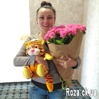 35 pink roses in Cherkassy - Photo 2