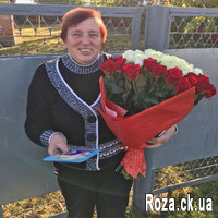 51 red and white rose - Photo 1
