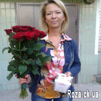 Bouquet of red roses in Cherkasy - Photo 5