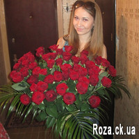 Wonderful bouquet of 81 red roses - Photo 1