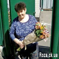 Classic bouquet of alstroemerias - Photo 6