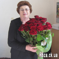 Beautiful bouquet of 25 red roses - Photo 2