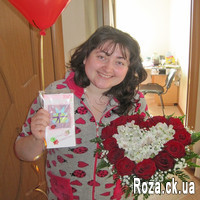 Heart of lilies and roses - Photo 1