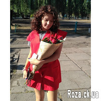 3 red roses - Photo 4