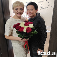 Beautiful bouquet of roses with delivery - Photo 3