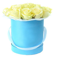 15 white roses in a box