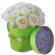 Nice box of white roses