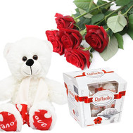 Bear, candy and roses