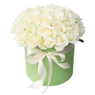 White roses in a hat box
