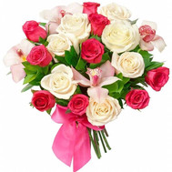 Bouquet of roses and orchids