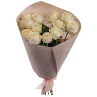 Bouquet of peach roses