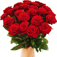 Bouquet of red roses