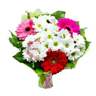 Bouquet of gerberas and chrysanthemums