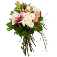 Bouquet of lilies, roses and chrysanthemums