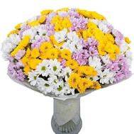 Large bouquet of multi-colored chrysanthemums