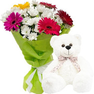 Teddy bear with flowers