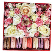 Delicate Flower Box with Macarons