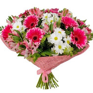 Large bouquet in white and pink tones