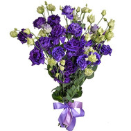 Bouquet of purple and white eustoma
