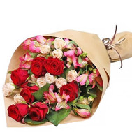 An excellent bouquet decorated in kraft