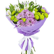 Restrained bouquet of flowers