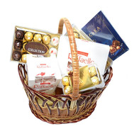 Elite basket of sweets