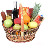 Gift basket with wine
