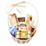 Sweet basket for children