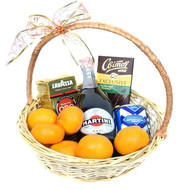 Gift basket with alcohol