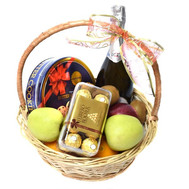 Gift basket with champagne Asti martini