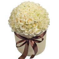 Big hat box of white roses