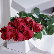 15 red roses in a box