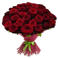 65 red roses