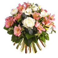 Bouquet of alstroemerias and roses