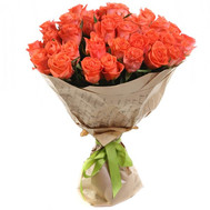 Bouquet of orange roses