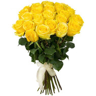 Sunny bouquet of yellow roses