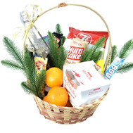 Gift basket for Christmas with champagne