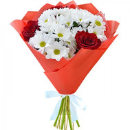 A small bouquet of flowers