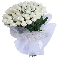 Bouquet of white roses