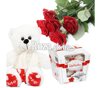 Bear, candy and roses