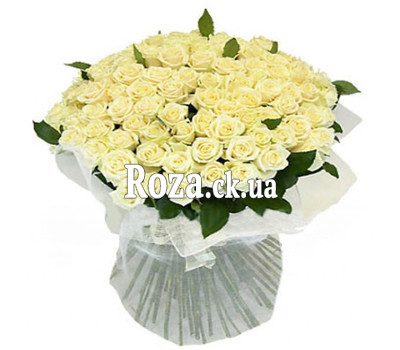 Bouquet of white roses in Cherkassy