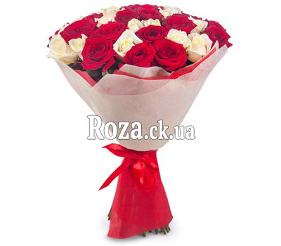 Bouquet of red and white roses
