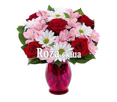 Maids bouquet of roses, alstromeries and chrysanthemums