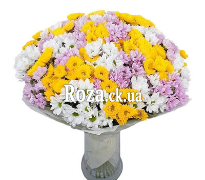 Large bouquet of multi-colored chrysanthemums