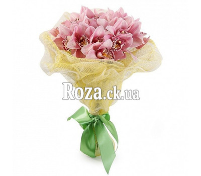 Bouquet of pink orchids