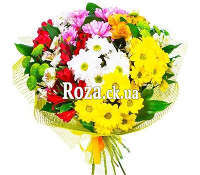 Varied bouquet of chrysanthemums and alstromeries